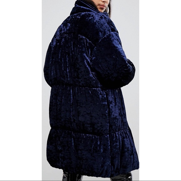 PrettyLittleThing Velvet Long Line Padded Coat - Picture 2 of 6